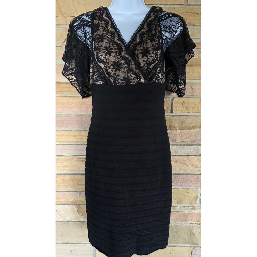 Adrianna Papell Black Lace Dress‎ Size 4 Sheath Cocktail V Neck Flutter Sleeve